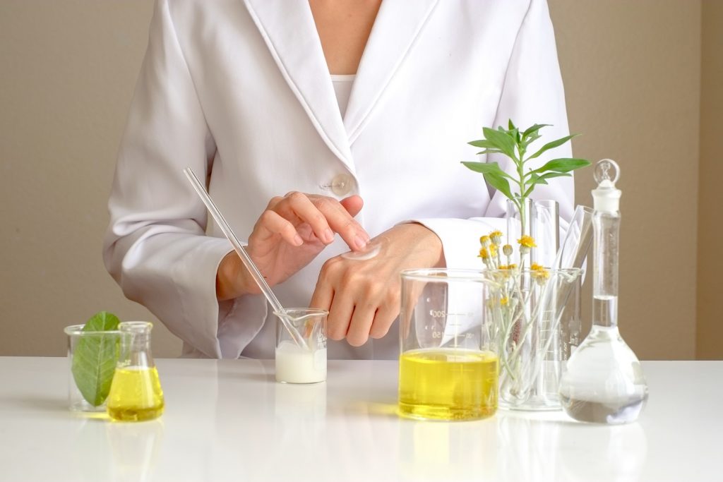 laboratoire plantes cosmétique bio
